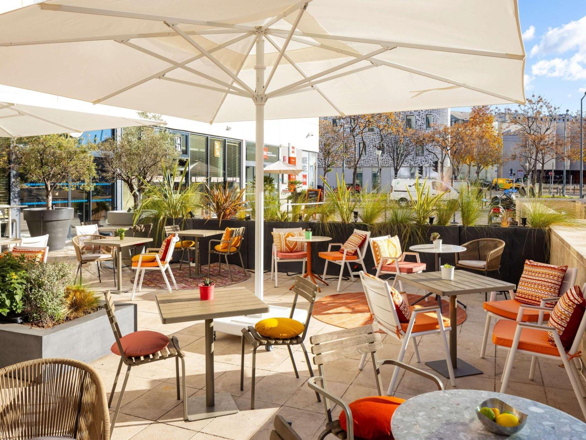 Novotel Centre Euromed Hotel 4*